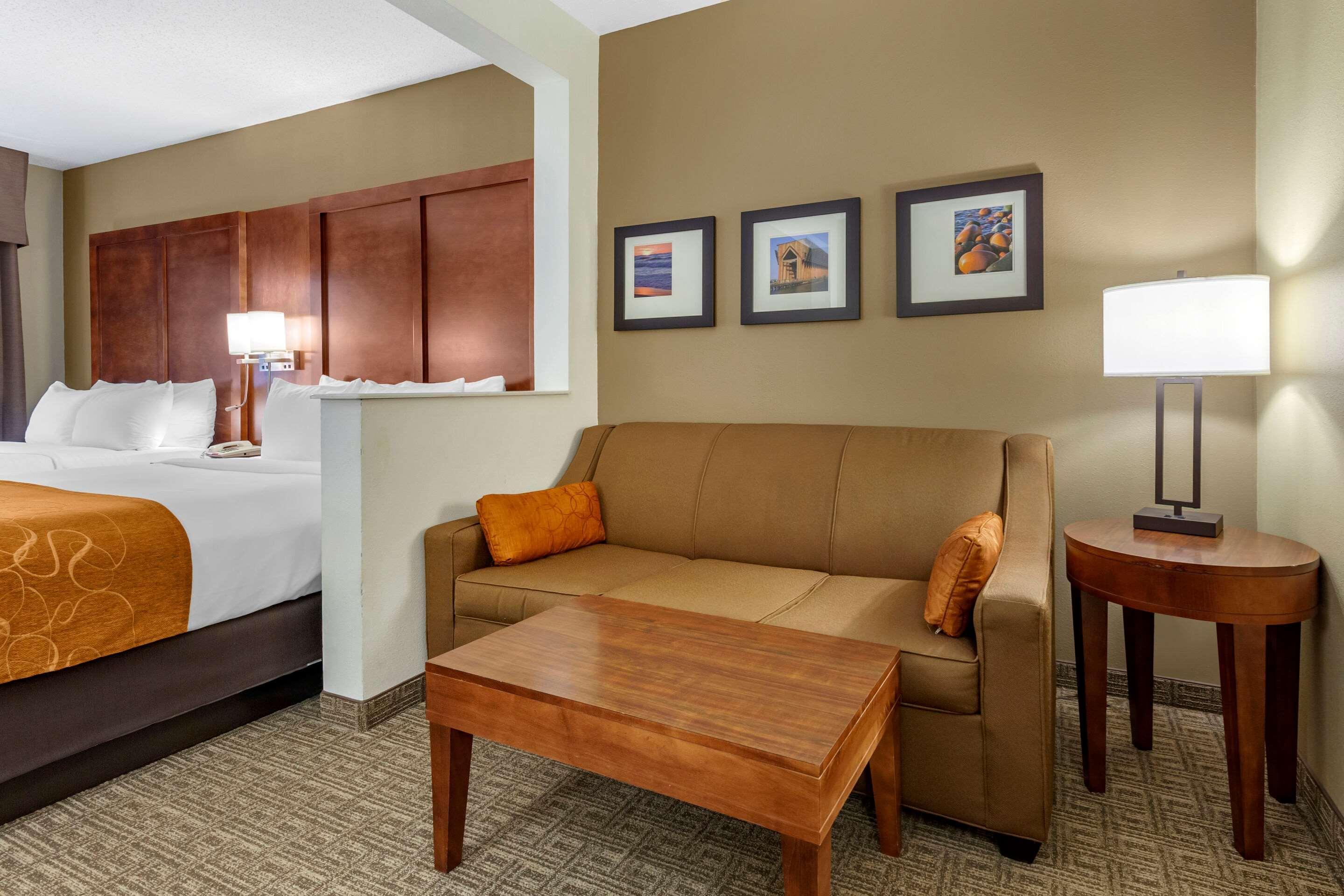 Comfort Suites Marquette Exteriér fotografie